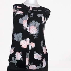 Candie’s Sleeveles Top Floral Size XS